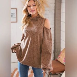 Sugarfox cold shoulder top